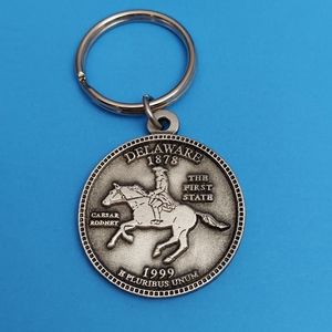1999 Delaware Quarter Holder Key Chain Vintage Pewter Commemorative